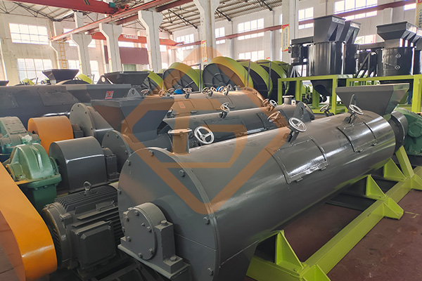 攪齒造粒機(jī)5.jpg